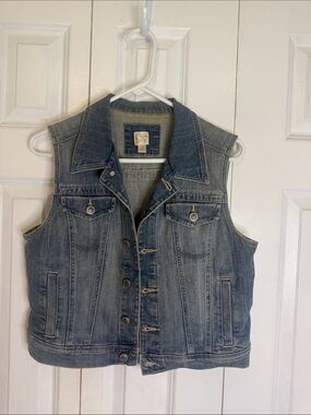 LAUREN CONRAD Denim Cropped Vest